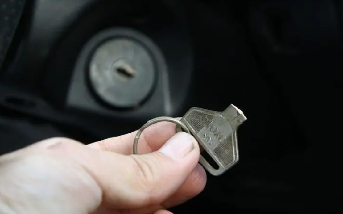 Car key extraction in Columbus, Ohio.