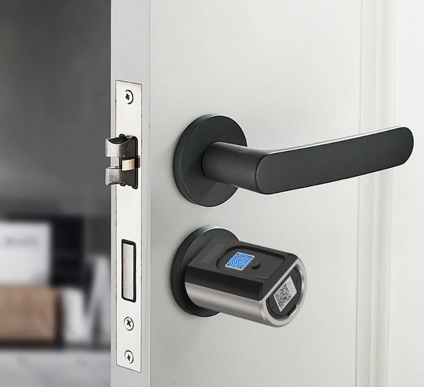 Fingerprint lock installation in Columbus, Ohio.